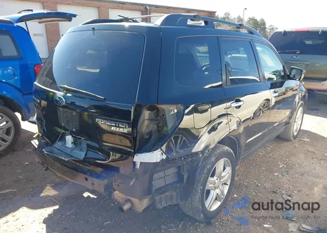 2010 Subaru Forester 2.5X Premium z USA, uszkodzony, nr VIN JF2SH6CC4AH901712